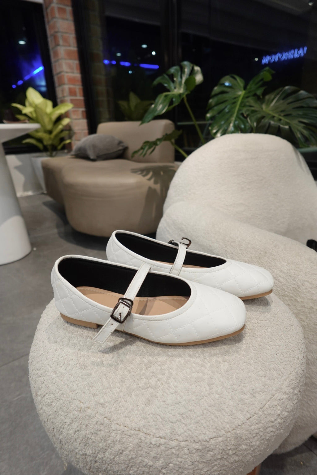 Elle – Quilted Mary Jane Shoes