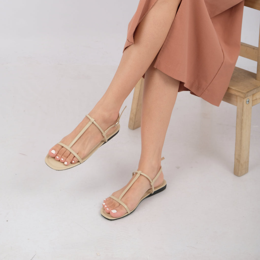 Cheska – Strappy Flat Sandals