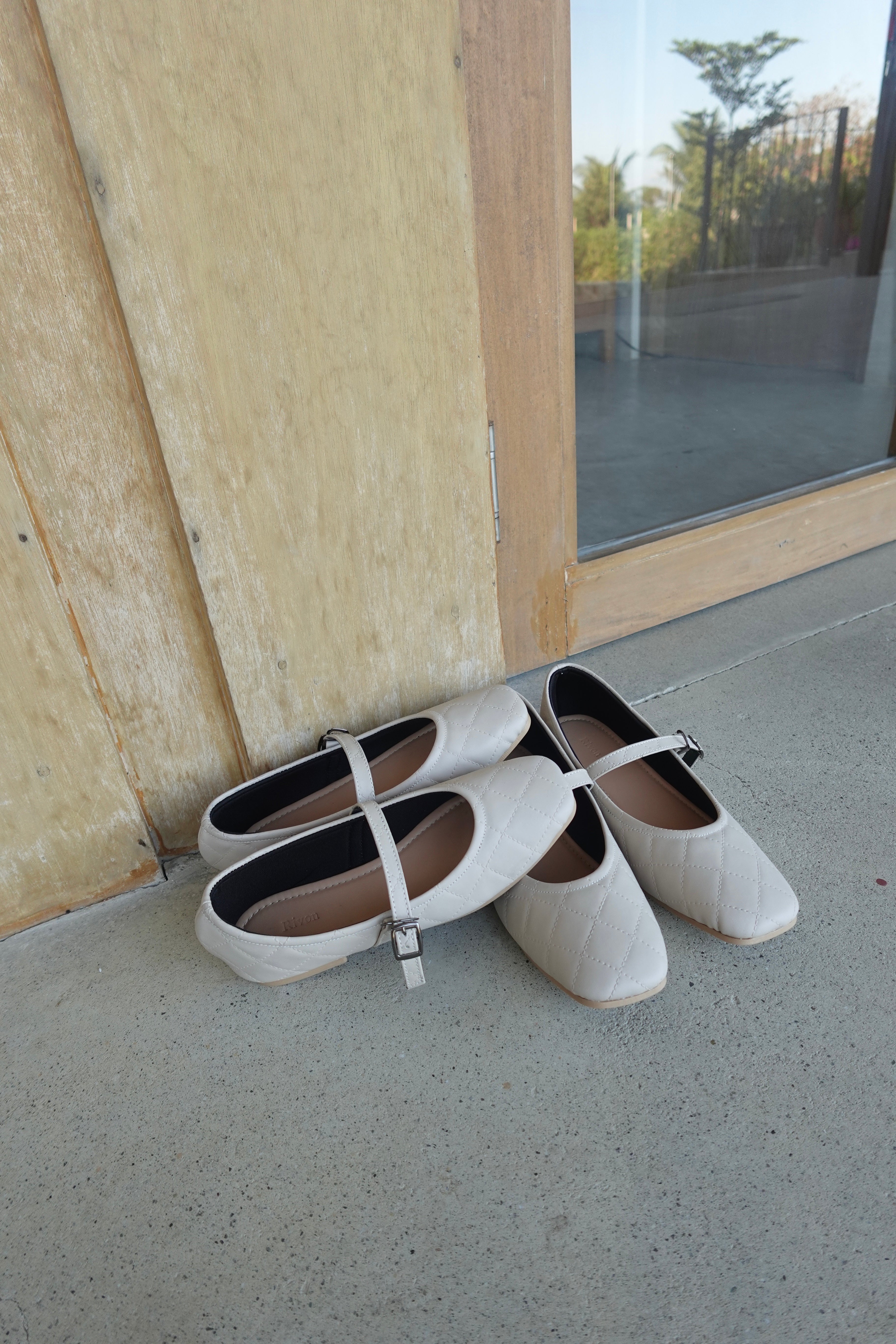 Elle – Quilted Mary Jane Shoes